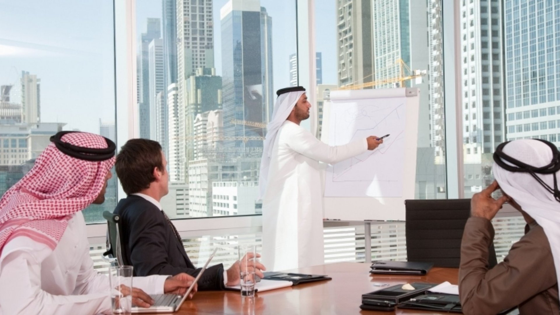 خدمات قطاع الأعمال